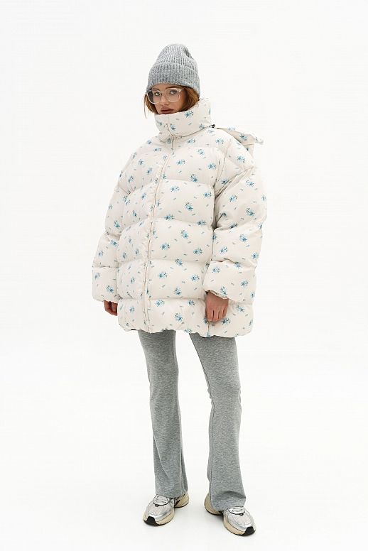 Пуховик зимовий подовжений сметанковий в квіти 