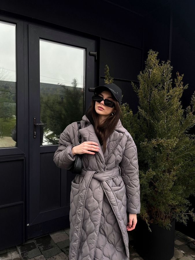 Куртка стьобана довга з поясом візерунок хвилька cіра МБПЩ001/1 #RU# Куртка стеганая длинная с поясом узор волна серая МБПЩ001/1 № 2