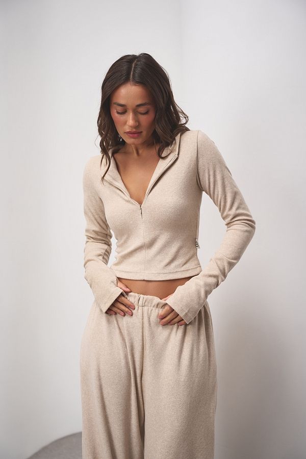 Костюм приталений із замком утеплений світло-бежевий KOSPR02 #RU# Костюм приталенный с замком утепленный светло-бежевый KOSPR02 № 2