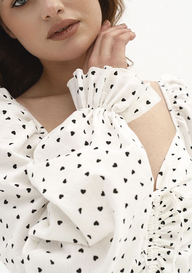 Сукня з подвійною спідницею молочна в чорні сердечка D0923/1 № 3