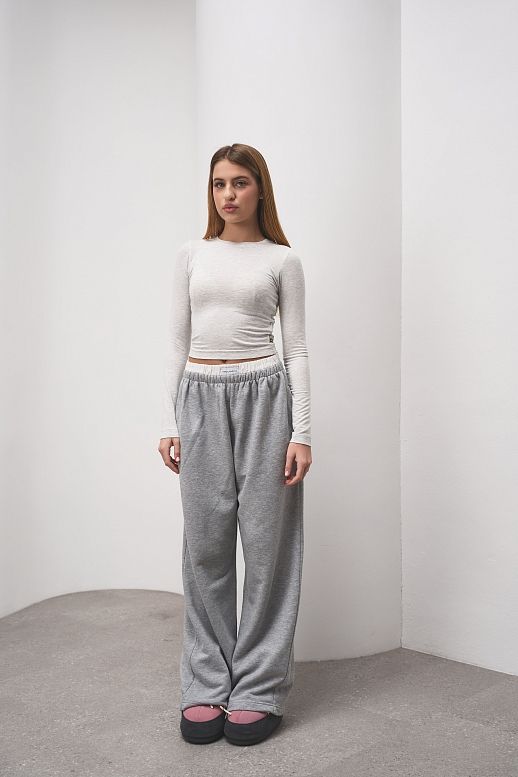 Брюки трикотажні з білим поясом сірі