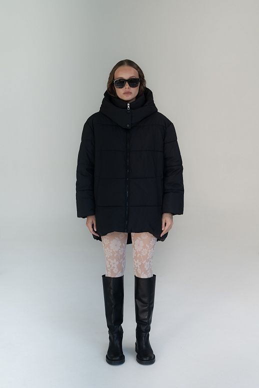 Пуховик подовжений на замку з капюшоном чорний 
