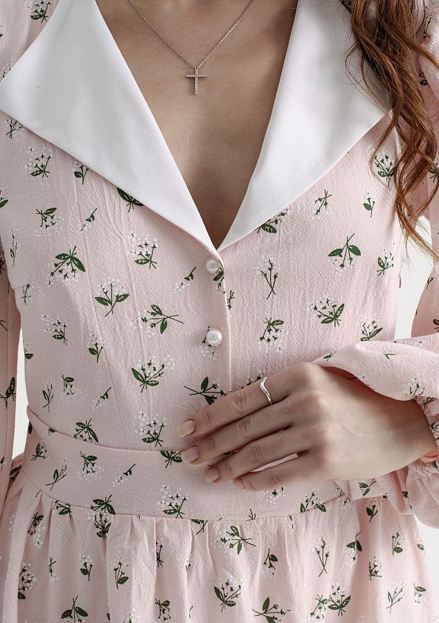 Сукня з білим комірцем пудрова в зелені букети МБПЛ 14.08 № 3