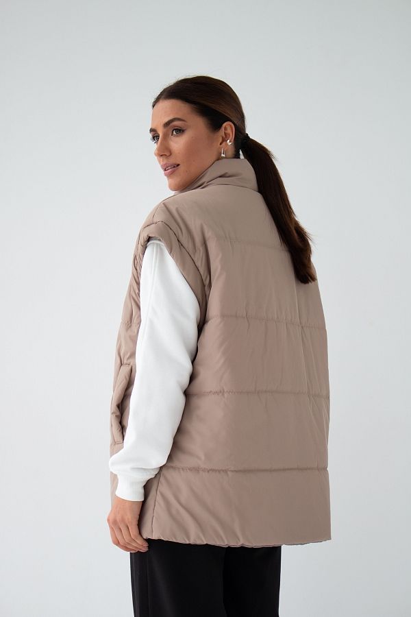 Жилетка подовжена на замку капучінова J001/2 #RU# Жилетка удлиненная на замке капучиновая J001/2 № 4