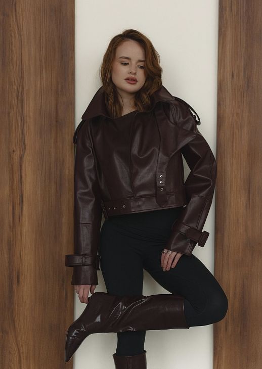 Тренч вкорочений з екошкіри бордовий