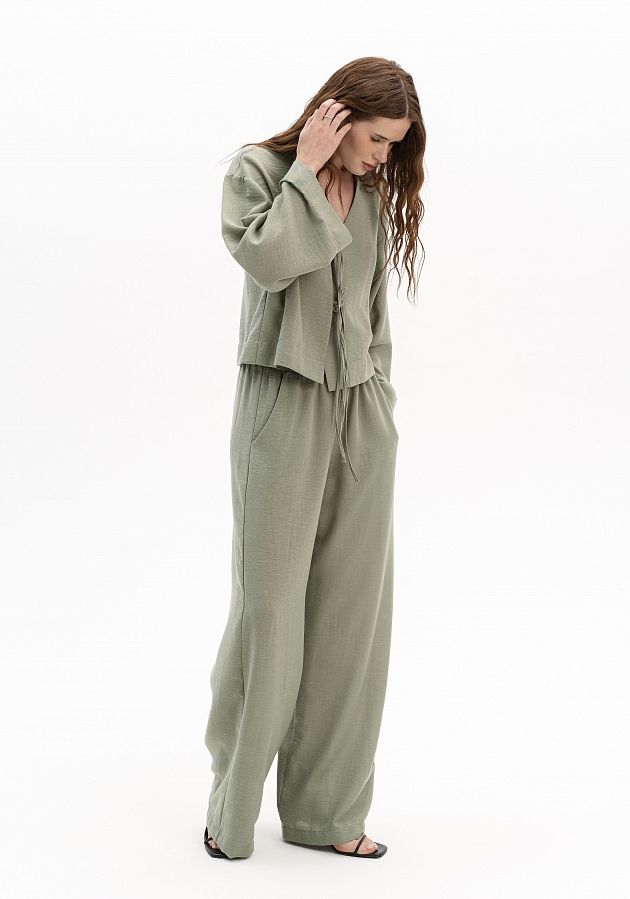 Костюм лляний на зав'язках салатовий МБКТ/01 #RU# Костюм льняной на завязках салатовый МБКТ/01 № 3