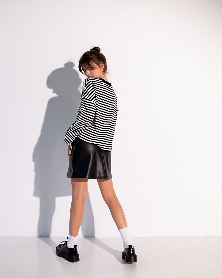 Спідниця міні з екошкіри чорна В0222/1 #RU# Юбка мини из экокожи черная В0222/1 № 2