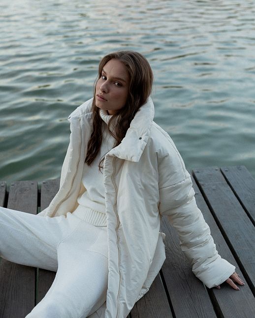 Куртка з поясом на застібці молочна  - №2